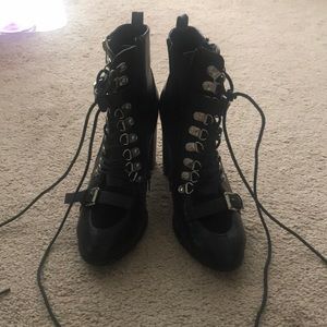 Witchy Heeled Booties -like new